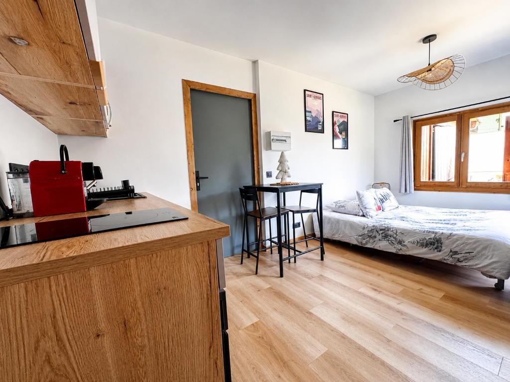 Cosy, Jardin & Montagne Proche TMB - 4
