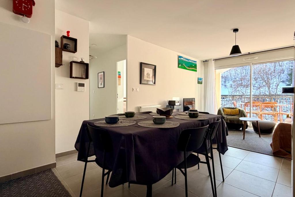 Appartement neuf avec vue sur les montagnes - 4