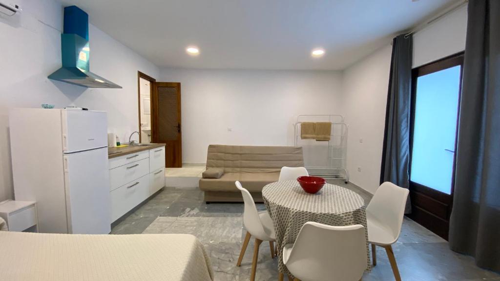 1 linea de playa - Apartamentos - Beach & River - Conil - 3