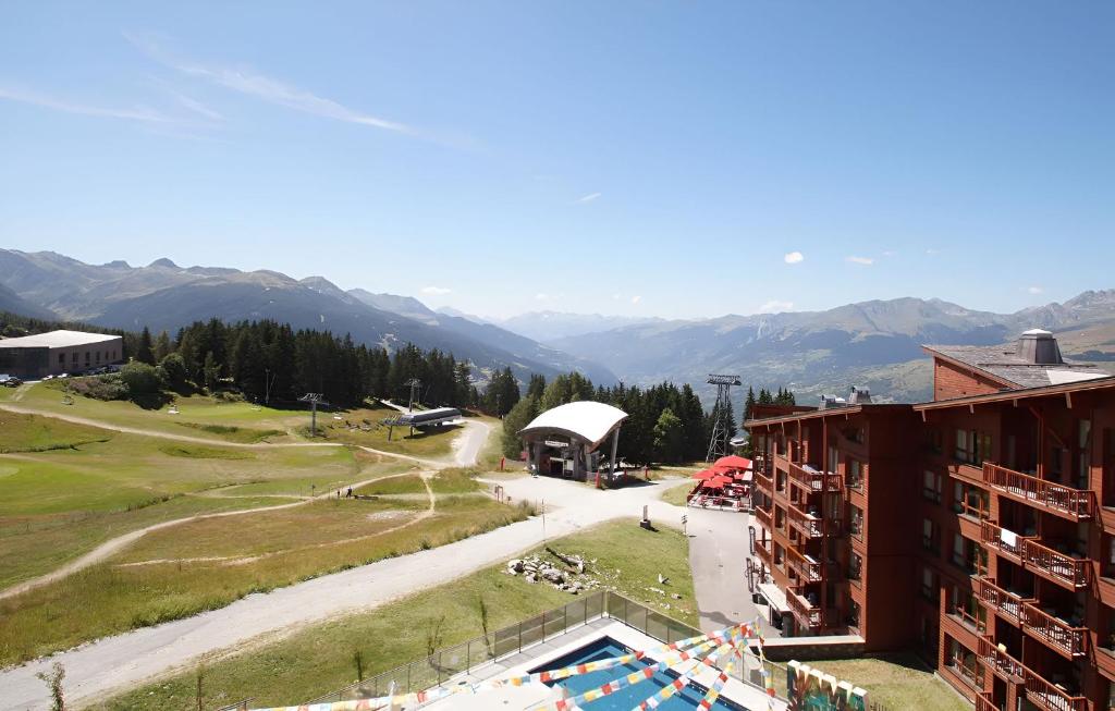 Les Arcs Résidence Les Monarques by Leavetown Vacations - 2