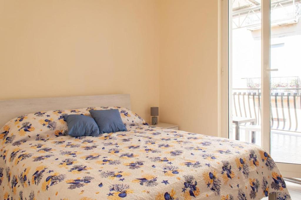 Magik House - Mania's - 3