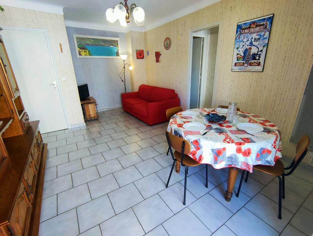 Appartement T3 proche commerces et animations - 5CDUSUD1 - 5