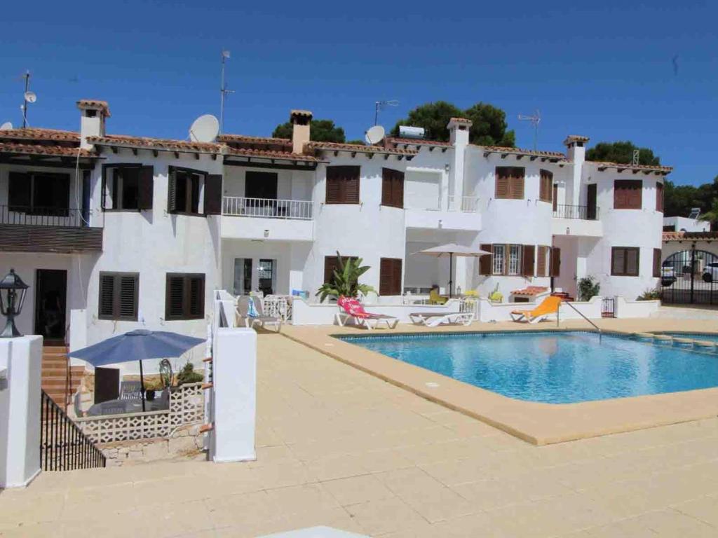 Acogedora casa en Moraira con piscina comunitaria, cerca de la playa, ideal para familias y amigos - HISP-216-222 - 1