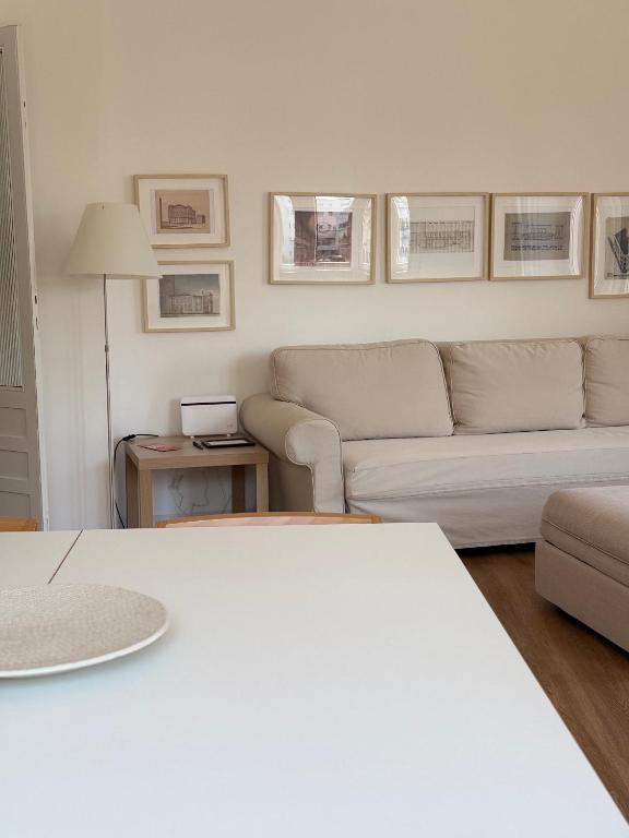 SUNNY Central bright apt, historical living Matera - 5
