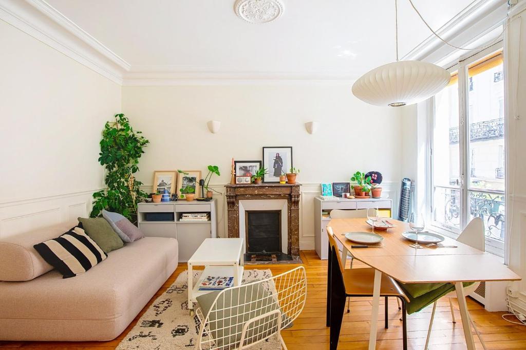GuestReady - Comfort and Charm for 2 in the 14th - 4