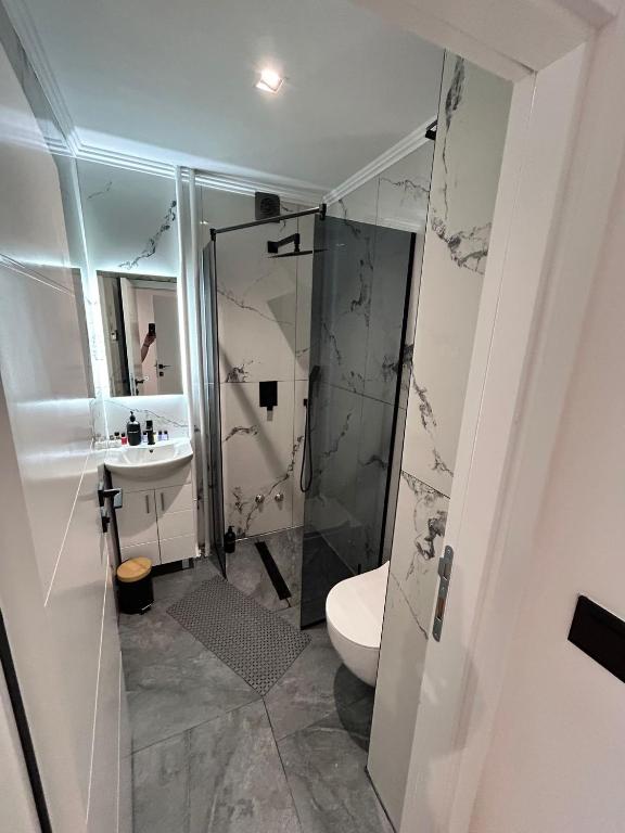 Ad Salinas Tuzla Guesthouse sa premium sobama - 4