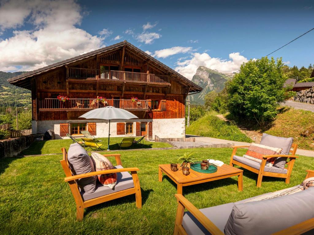 Chalet Trumont - OVO Network - 2
