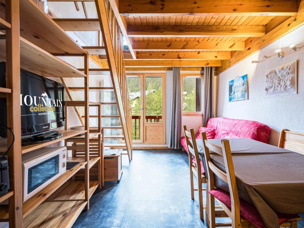 Studio mezzanine cosy au centre de Val-d'Isère - FR-1-518-118 - 1