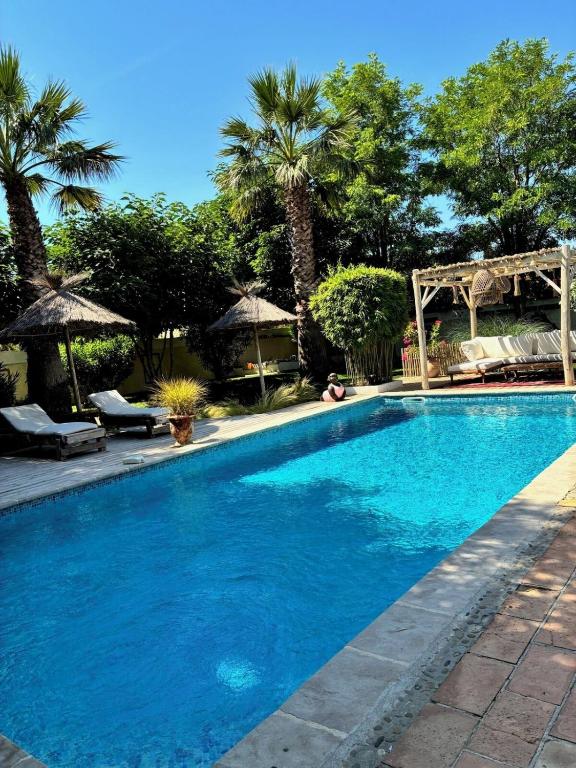 Maison de Caractère avec Piscine - 4