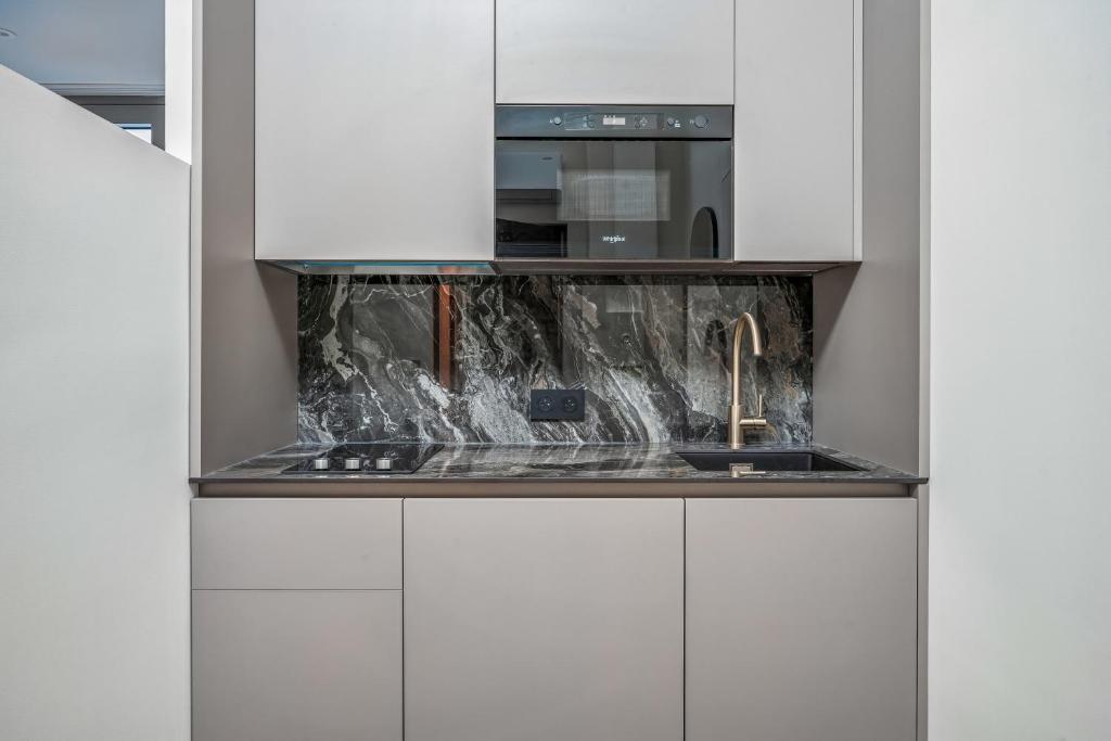 Suite Design Annecy - Majestic Montmartre - 5