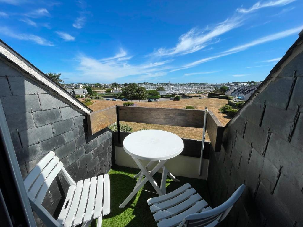 APPARTEMENT VUE PORT CROUESTY - 1
