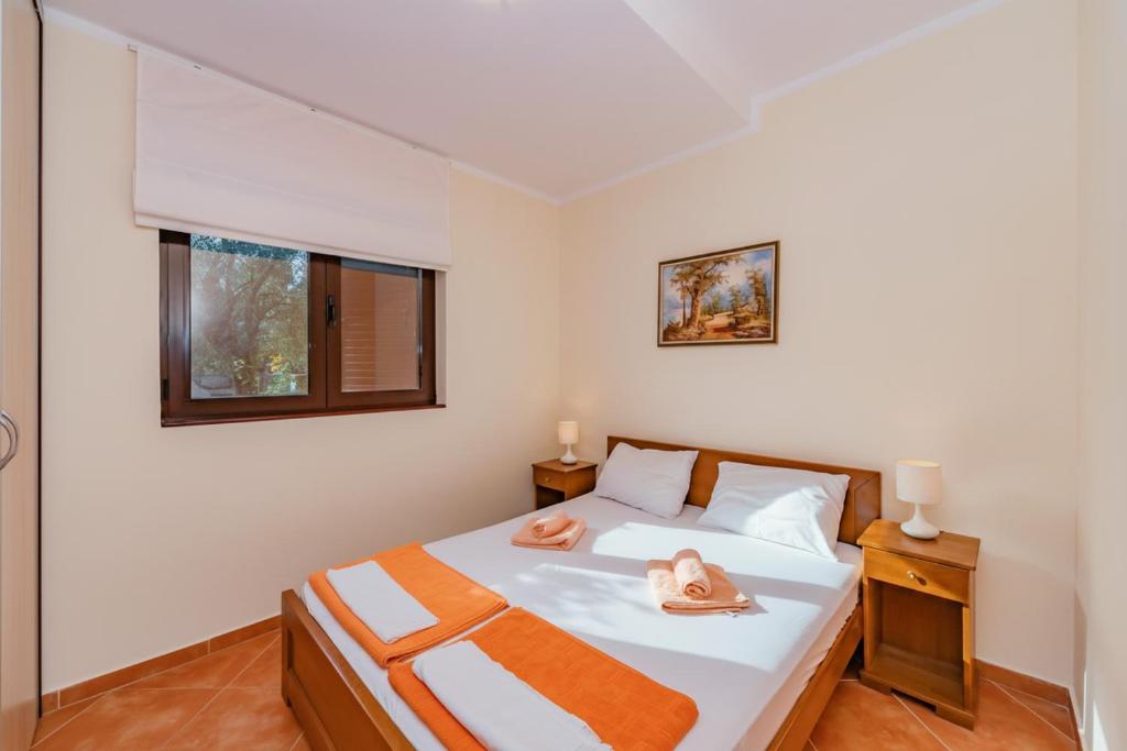 Orange Dream Apartment - 3