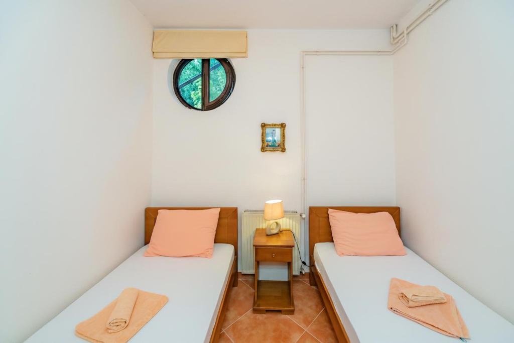 Orange Dream Apartment - 5