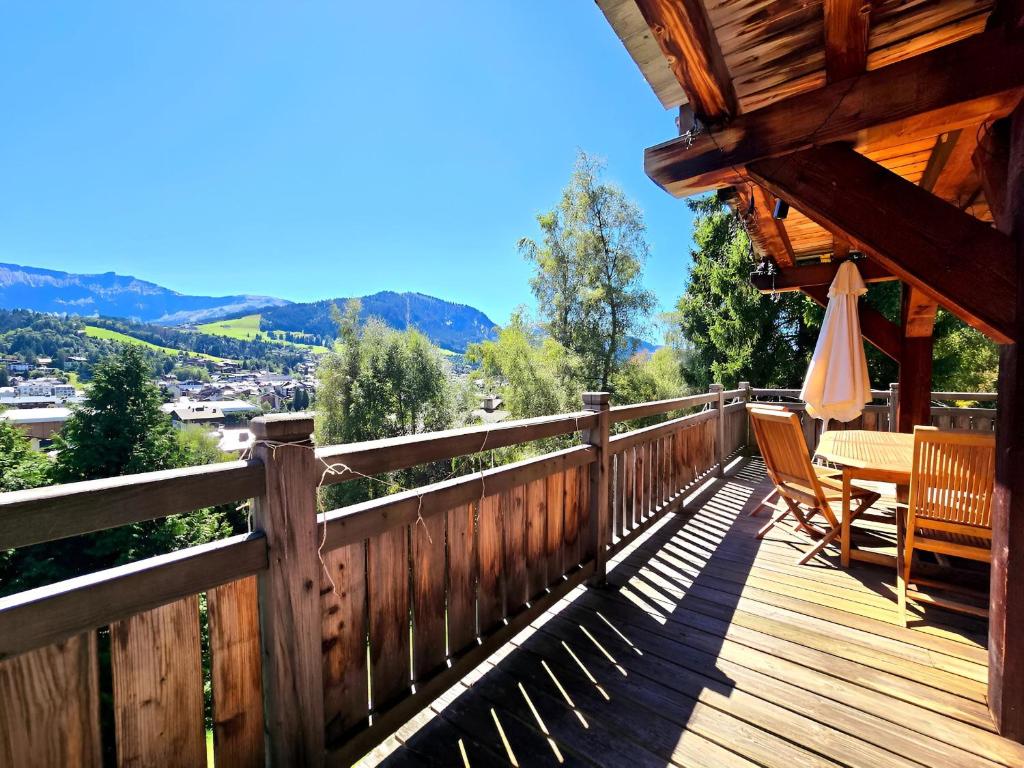 Chalet close to centre de Megève - 2