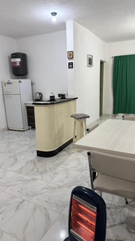 ApartWestern - 4