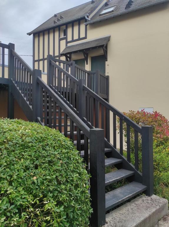 Duplex T3 refait a neuf sur Cabourg 2h30 de paris - 2