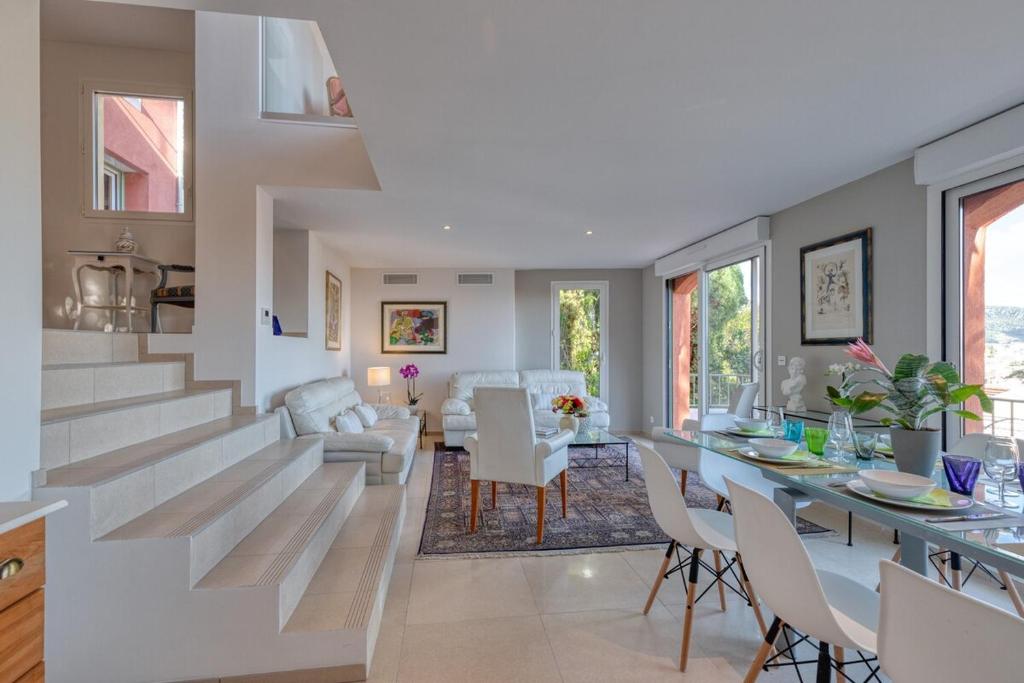 Villa sur les hauteurs de Nice, proche centre - 3
