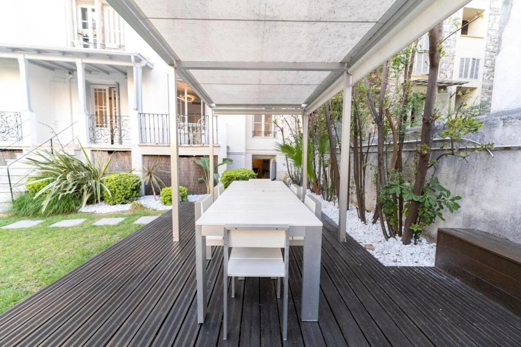 Superbe appartement avec jardin piscine, garage - 5