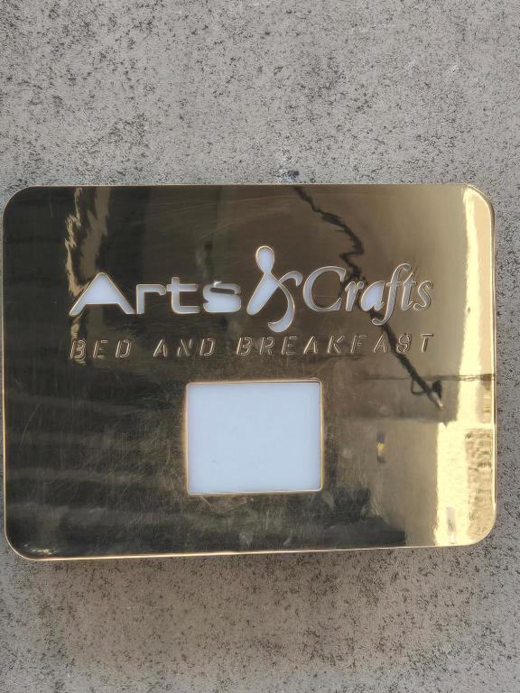 Arts & Crafts Luxury Suites - 3