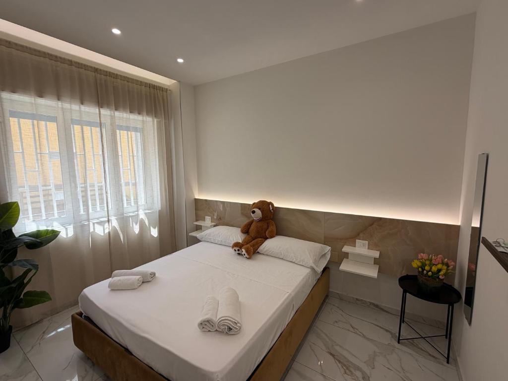 Emerald Rooms - 1