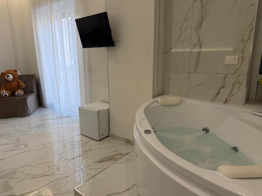 Emerald Rooms - 2