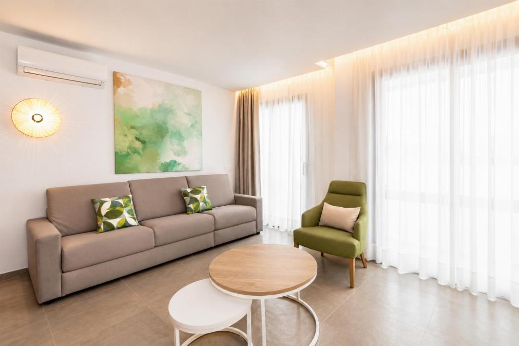 Ereza Residence 3.1 - 4