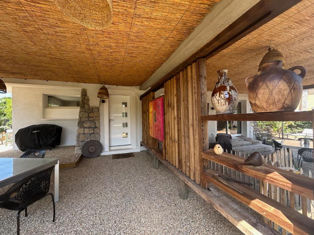 villa avec 200m de jardin privé la sablhyeres - 1