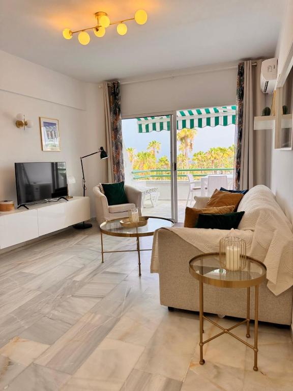 Palm Breeze Retreat - La Caleta - 4