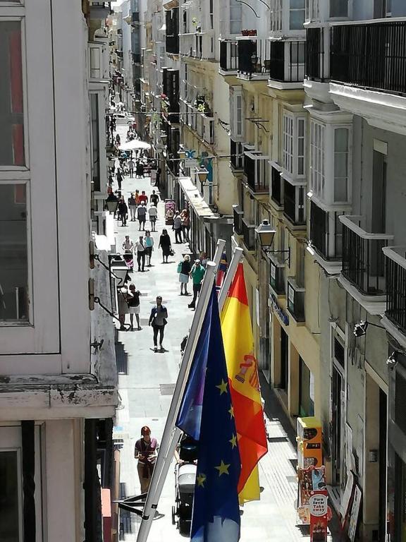 Apartamento Cádiz céntrico calle San Francisco - 1