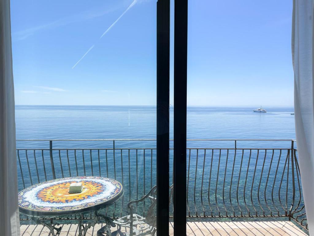 Giardini Beach loft - 2