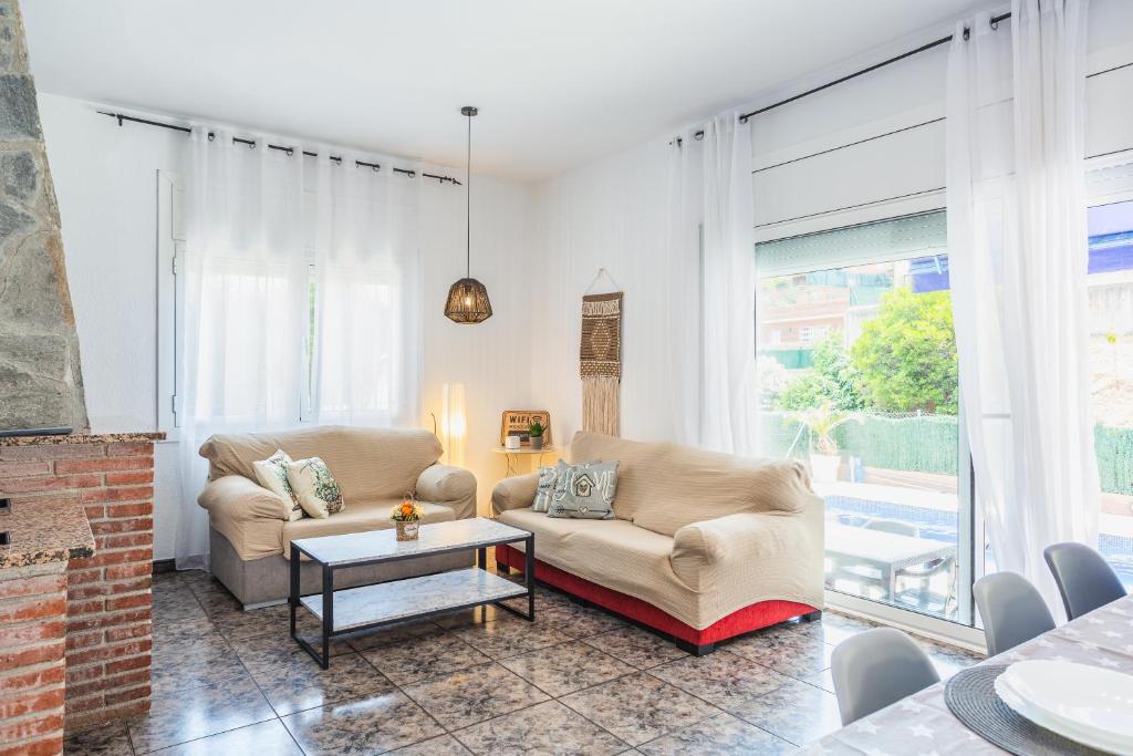 Villa Con Piscina En Lloret De Mar - 3