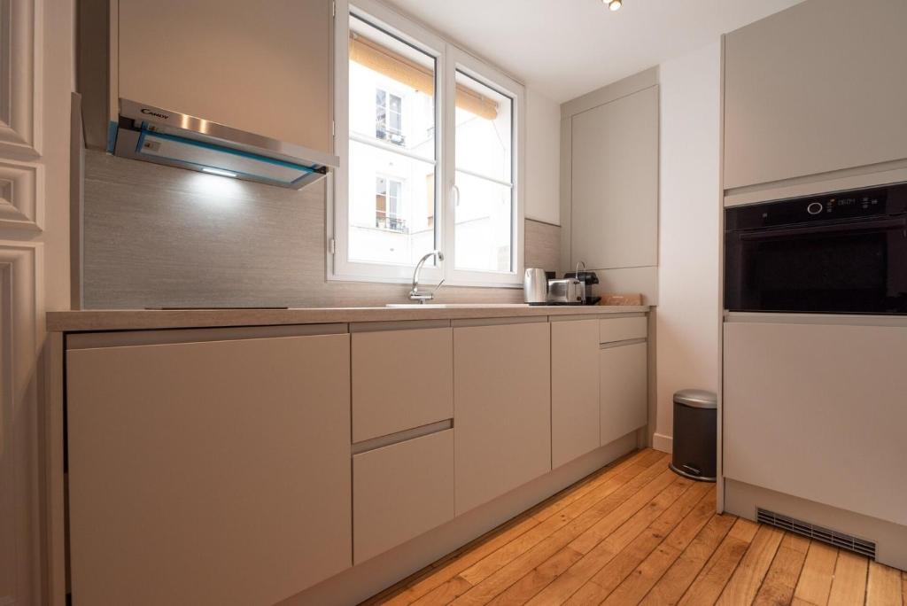 Lovely apartment Near Saint Martin's Canal - 2