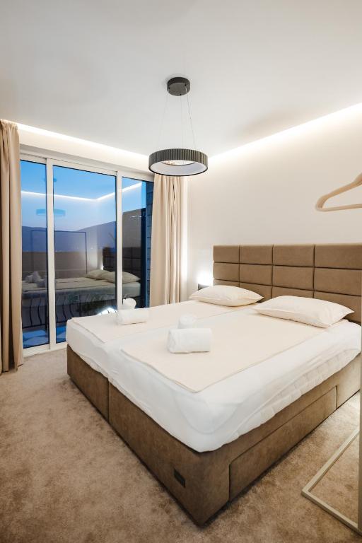 Villa The One Mostar with Heated Pool & Jacuzzi - 2