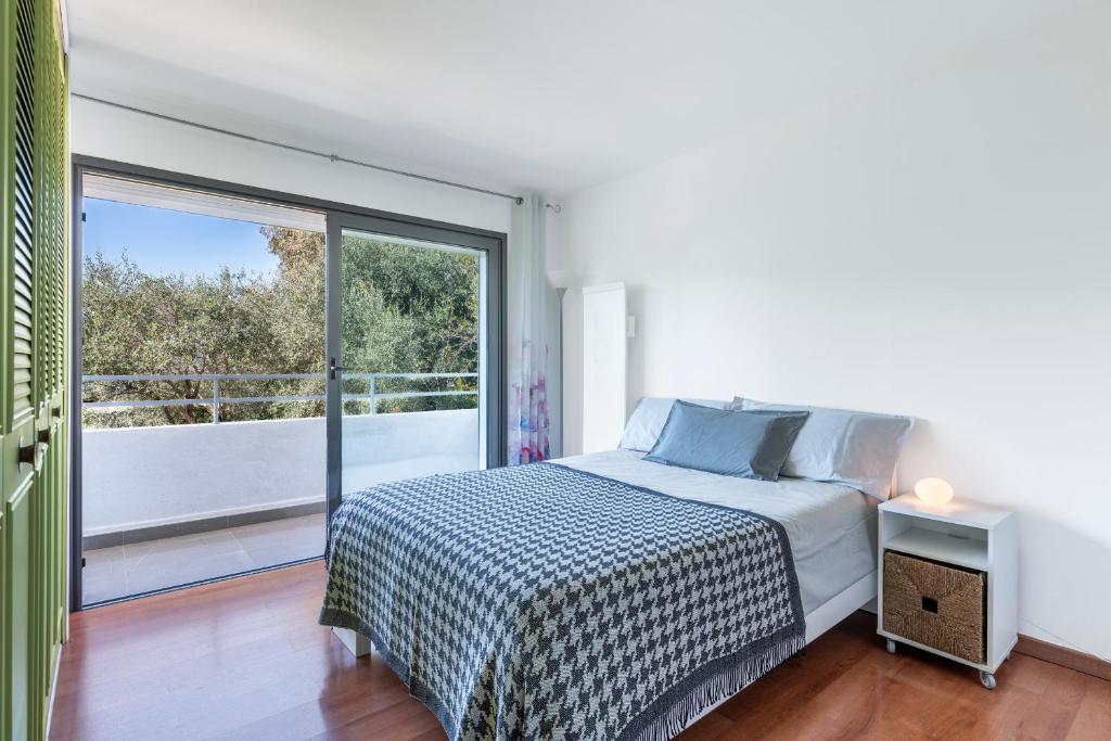 Sunny Seabreeze Villa, Eze, pool close to Monaco - 5