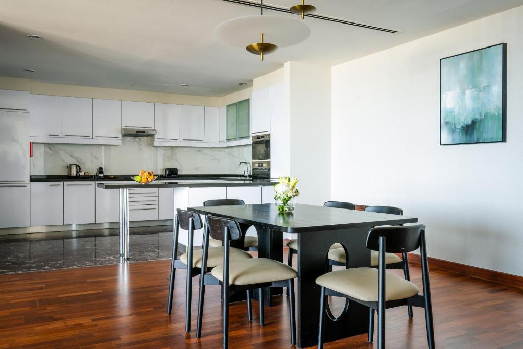 Kitchen, Fraser Suites Seef Bahrain in Manama