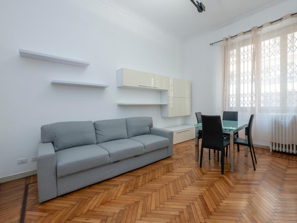 Xenia - 2 room apt in Via Giovanni Prati 18 - 5