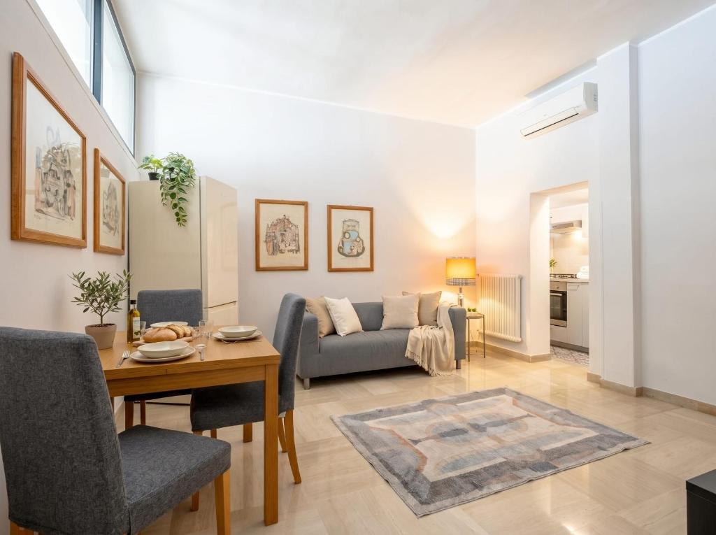 2 bedrooms Penthouse in the city center - 4