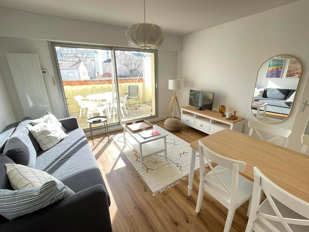 L'Armor apartment with terrace and parking - 1
