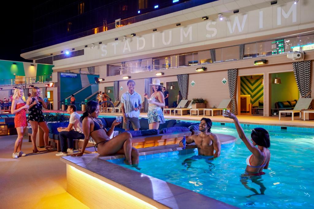 Swimming pool
