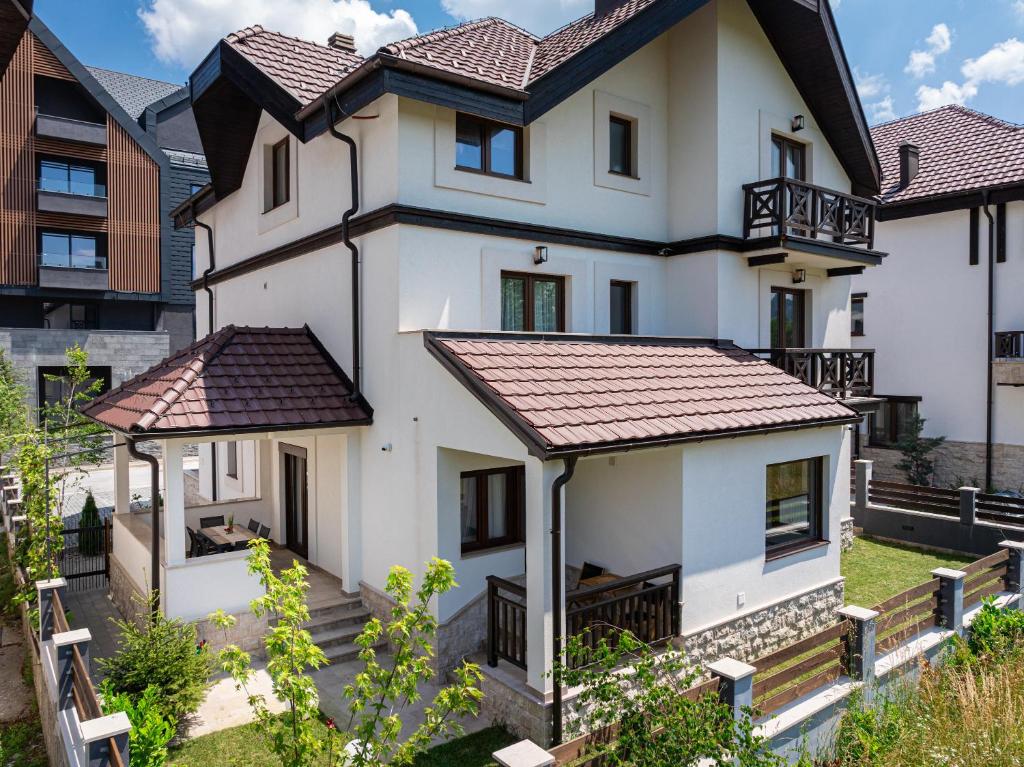 MonteBreza Spa Apartment Jacuzzi, Sauna & Free Parking - 3