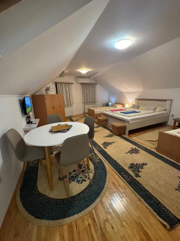 Studio Apartment MONDO Sarajevo-Free Parking - 5
