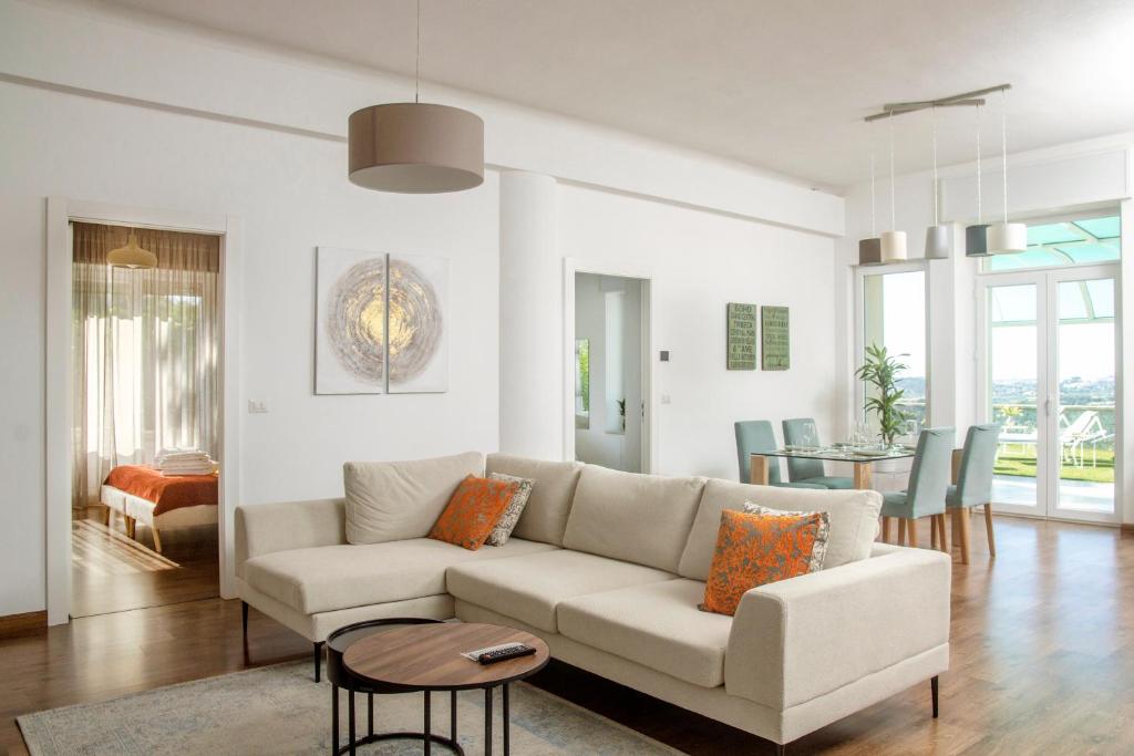 Panoramic View Apartment - 1