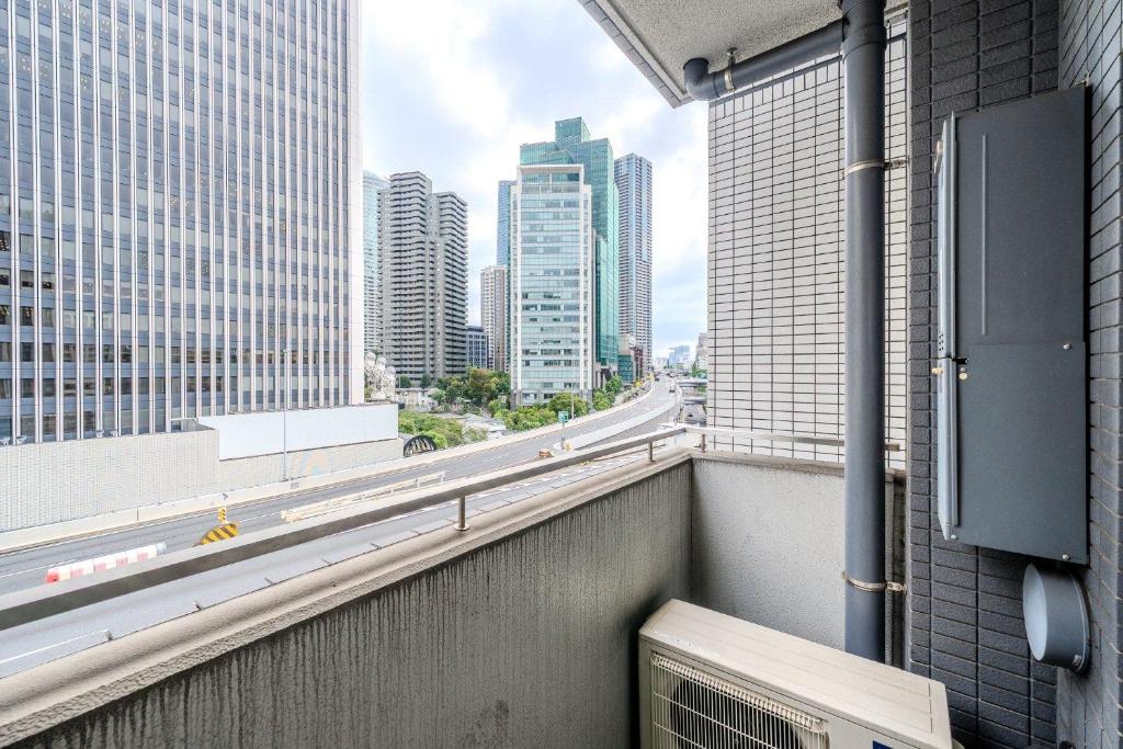 Grand Concierge Roppongi - 一部客室家具リニューアル