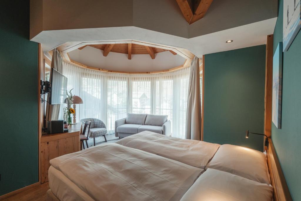 The Phoenix Fitness Hotel & free Spa Access at Alpen Resort - 2