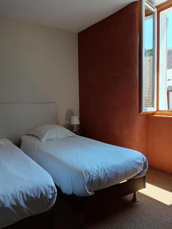 Auberge Buissonniere - 3