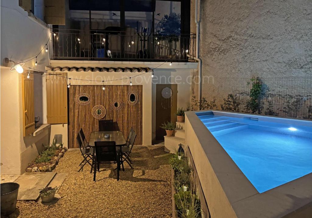 La pépite du Ventoux, petite piscine et salle de sport ! - 3