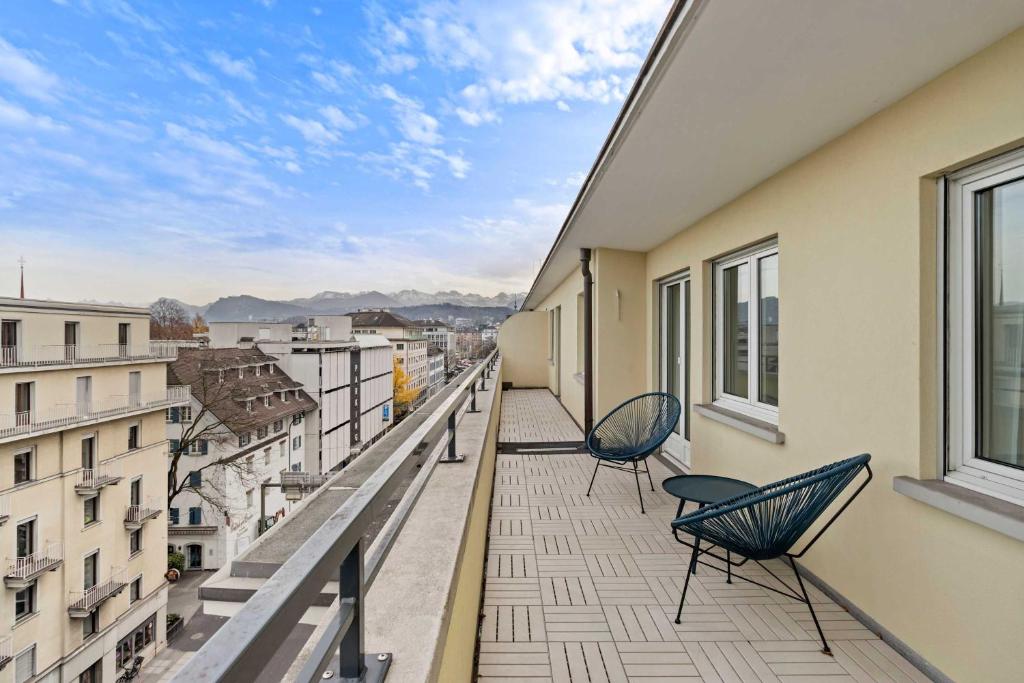 AirHosted - Lucerne City Centre - 2