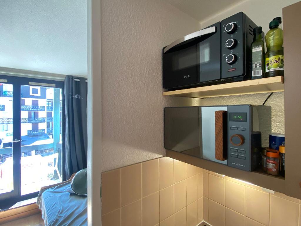 Le Balme Studio WiFi/Parking/Balcony - 4
