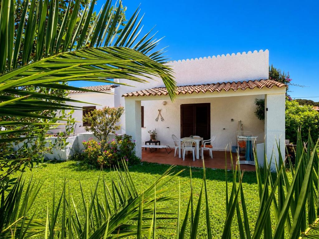 Seadas Garden Home - Beach 2 min away - Wi-Fi - AC - Parking - BBQ - Pet Friendly - 1