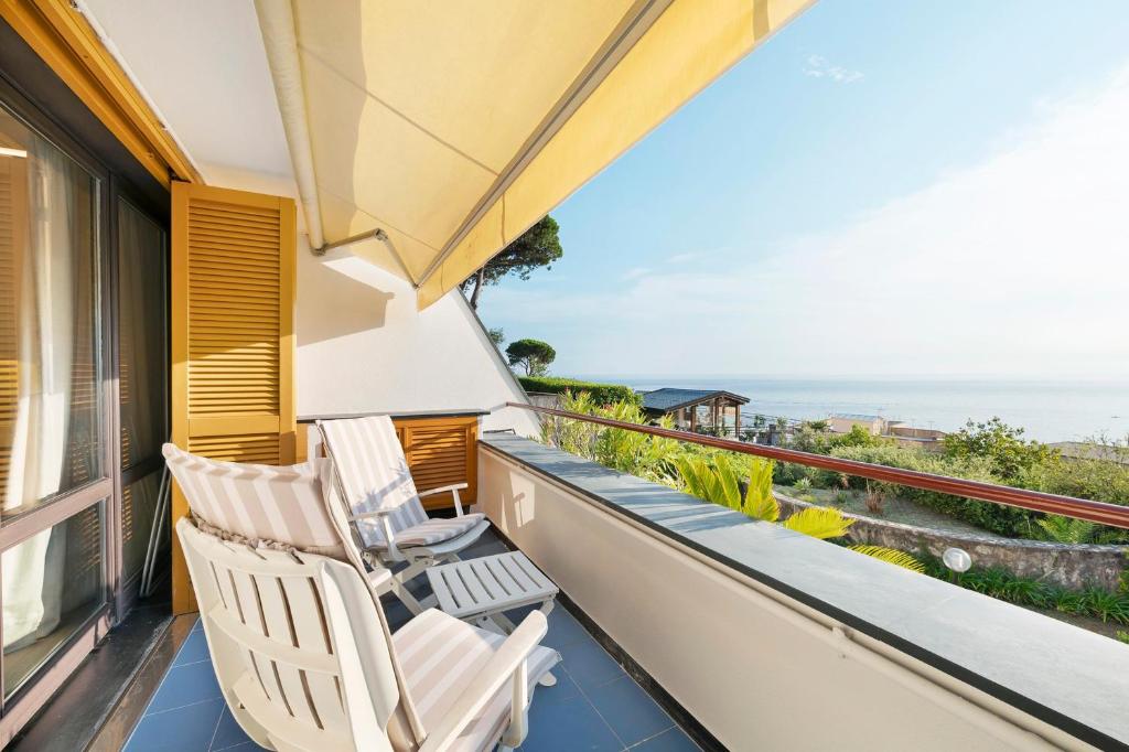 Terrace by the sea - 3